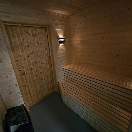 Modern With Panorama View Vakantiehuis