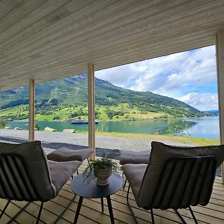 Modern With Panorama View * 올덴