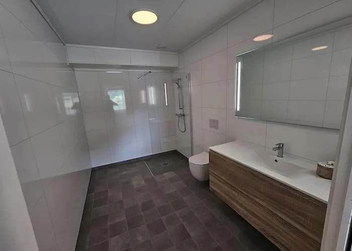 Modern With Panorama View Semesterbostad Olden