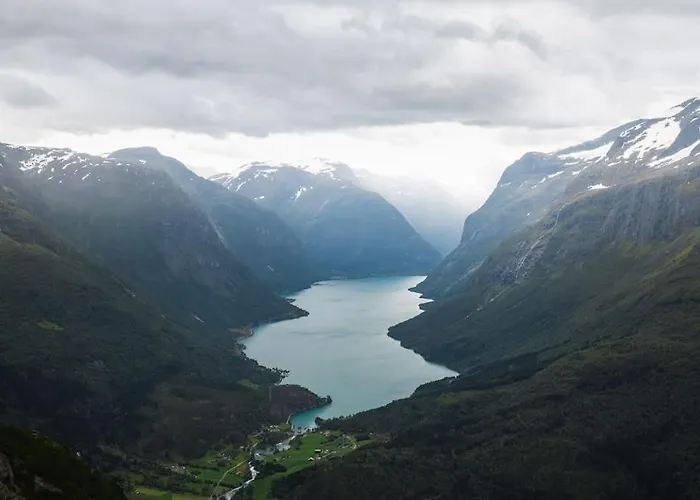 Modern With Panorama View * Olden